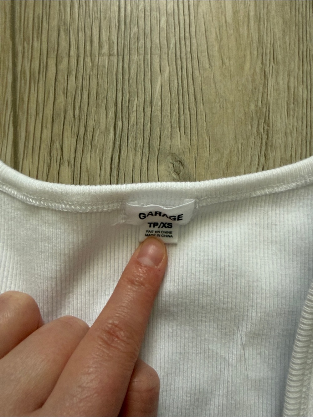 Garage snatched Ribbed Tank Top - Picture 2 of 3